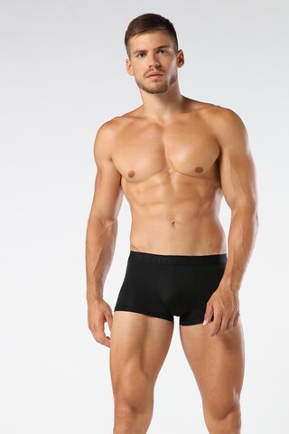 INTIMISSIMI Boxer shorts in Black: front