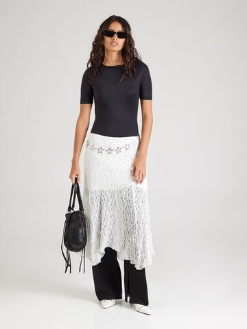 GUESS - Body camiseta 'EVELINE' en negro