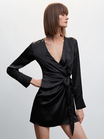 Robe 'Sabrina2' MANGO en noir : devant