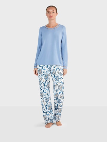 Gisela - Pijama en azul: frente