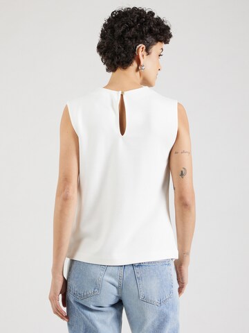 Top di s.Oliver BLACK LABEL in bianco