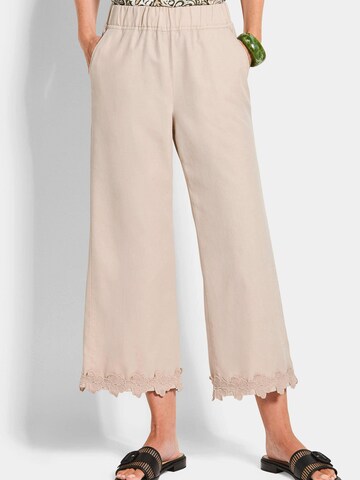 Goldner Loose fit Trousers in Grey: front