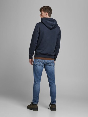 JACK & JONES Sweatshirt i blå