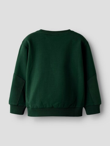 NAME IT - Sudadera en verde