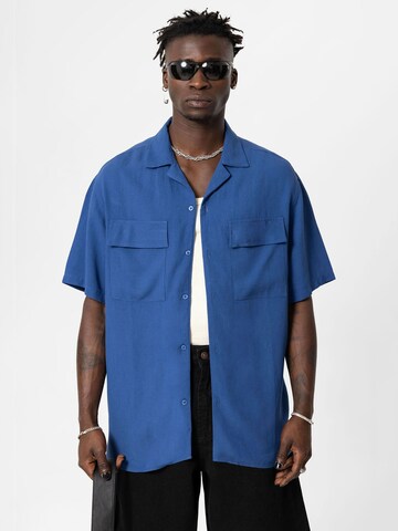 Chemise 'Athens' VAMOS CLO en bleu : devant