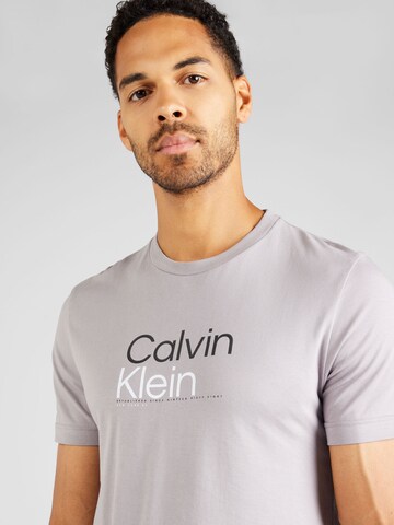 pilka Calvin Klein Marškinėliai