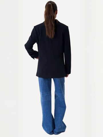 TEESHOPPEN - Blazer ' Classic ' em preto