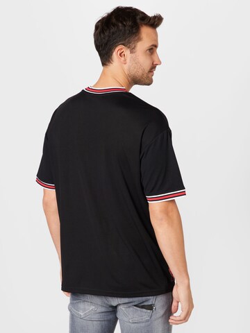 NEW ERA Shirt in Black