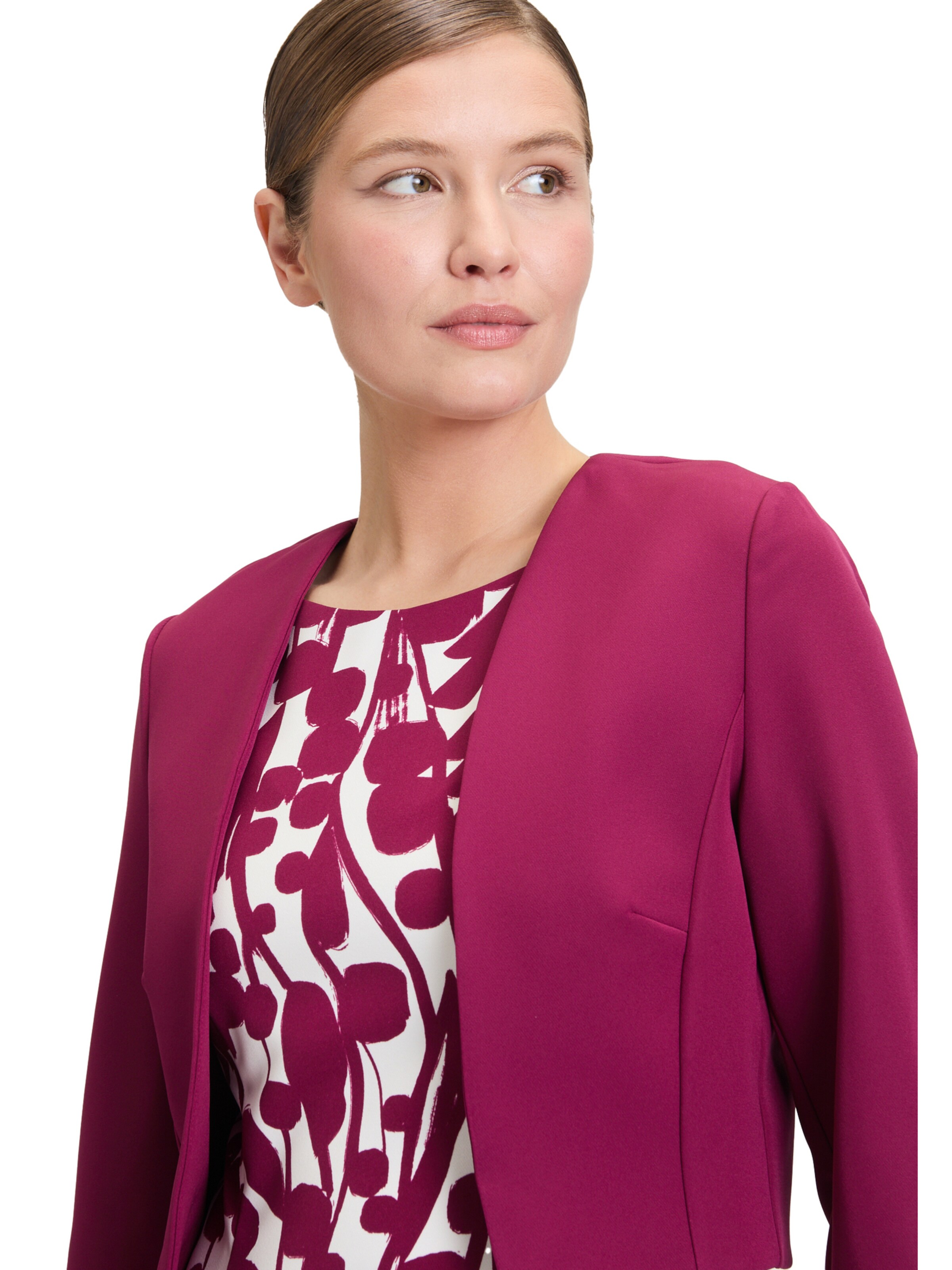 Vera Mont Bolero in Red