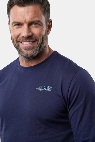Men Plus Shirt in Blue
