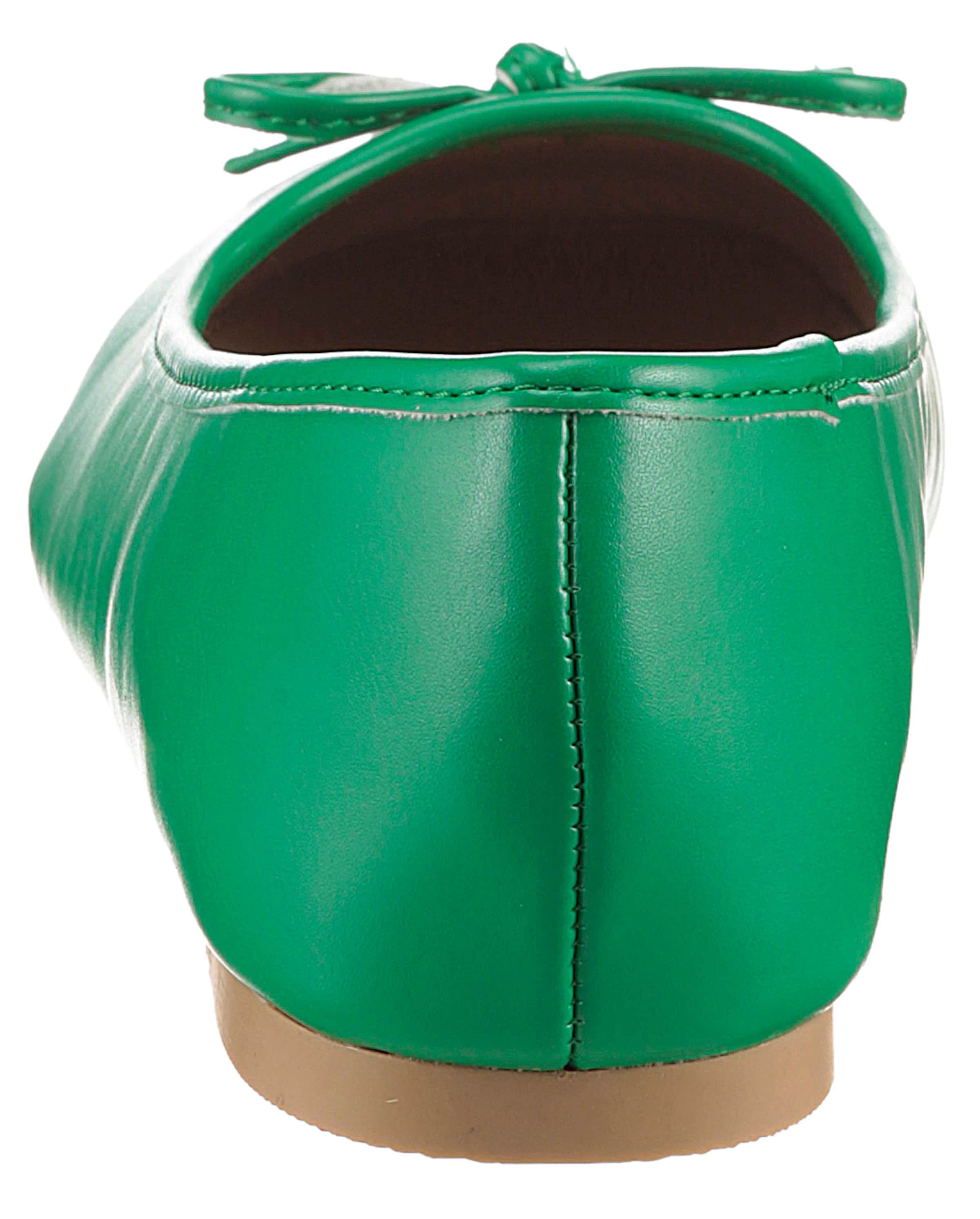 Aniston Ballet Flats in Green