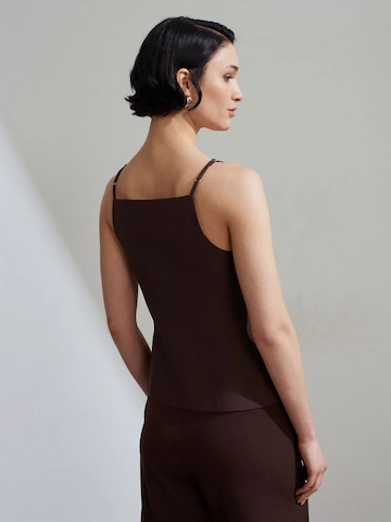 Gilet 'Westen' di Dilvin in marrone