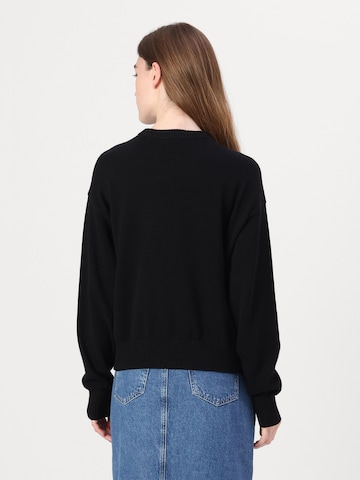KARL LAGERFELD JEANS Sweter w kolorze czarny: tył