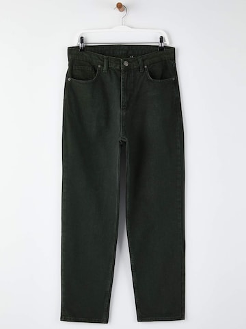 Regular Jean Trendyol en vert : devant