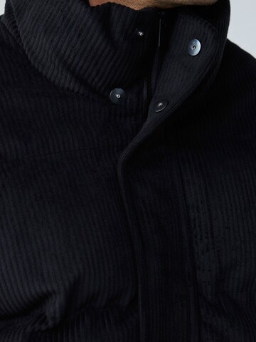 Veste d’hiver 'Puffer- und Daunenmäntel' Danger en noir