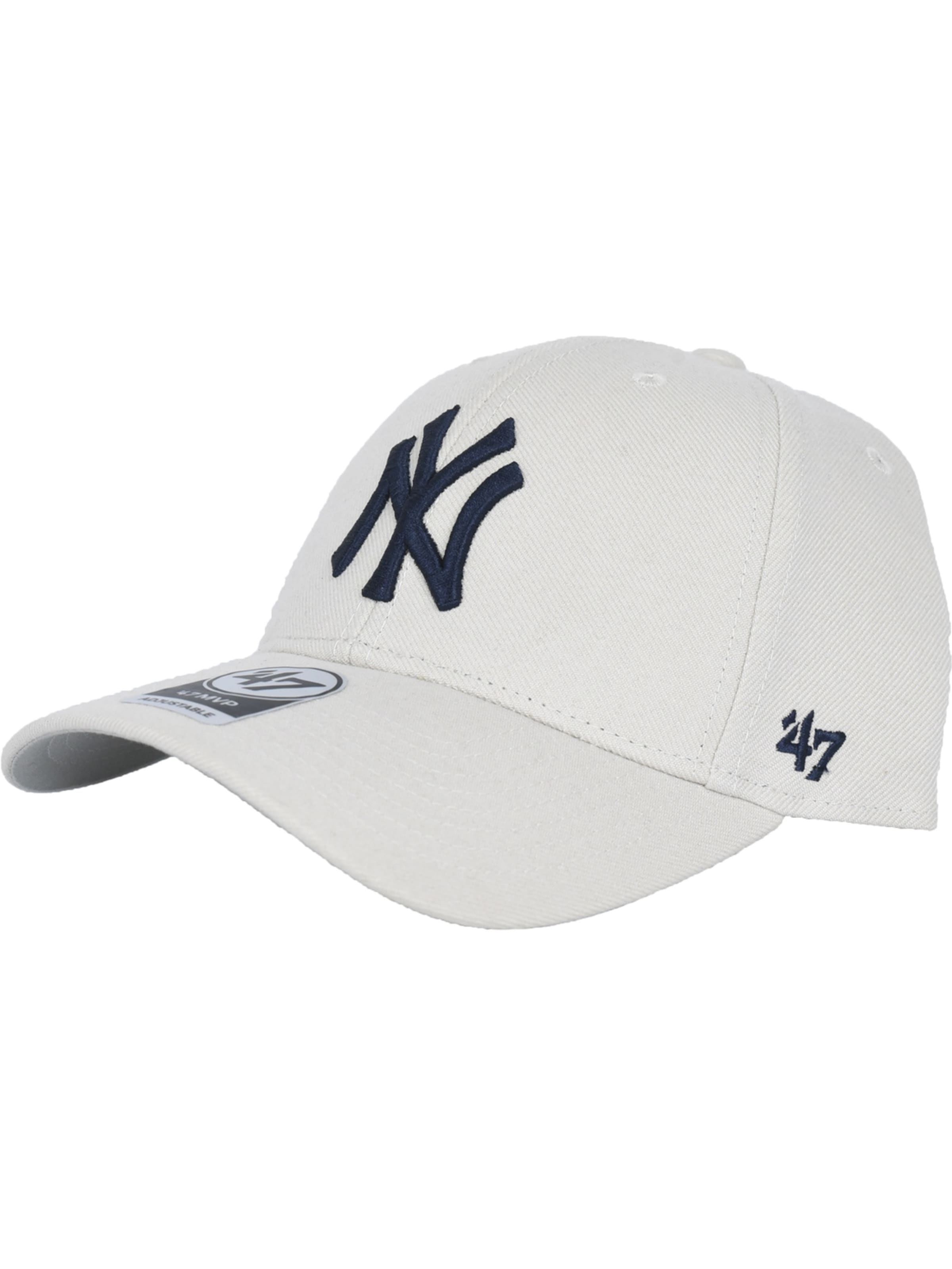 47 Cap in Beige: front