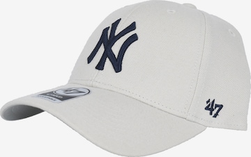 47 Cap in Beige: front