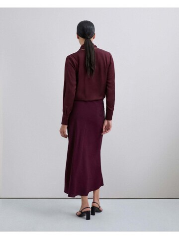 Scalpers Пола 'Floweremb' в червено