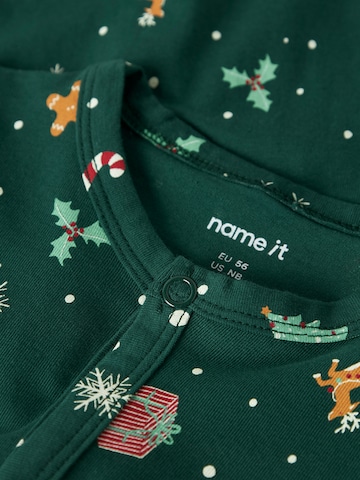 NAME IT Nattøj 'NBNVISMAS' i grøn