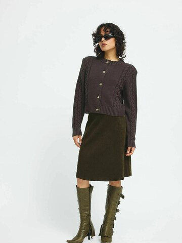 Gonna 'Dustin' di Résumé in verde