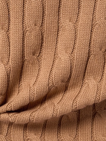 Marie Lund Pullover in Braun