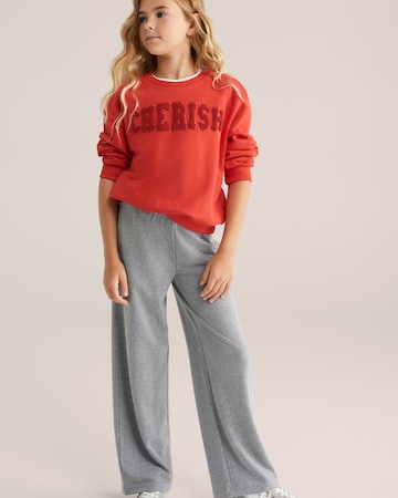WE Fashion Regular Trousers in Grey