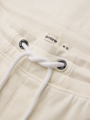 Ombre Slimfit Sporthose‌‌‌ in Beige