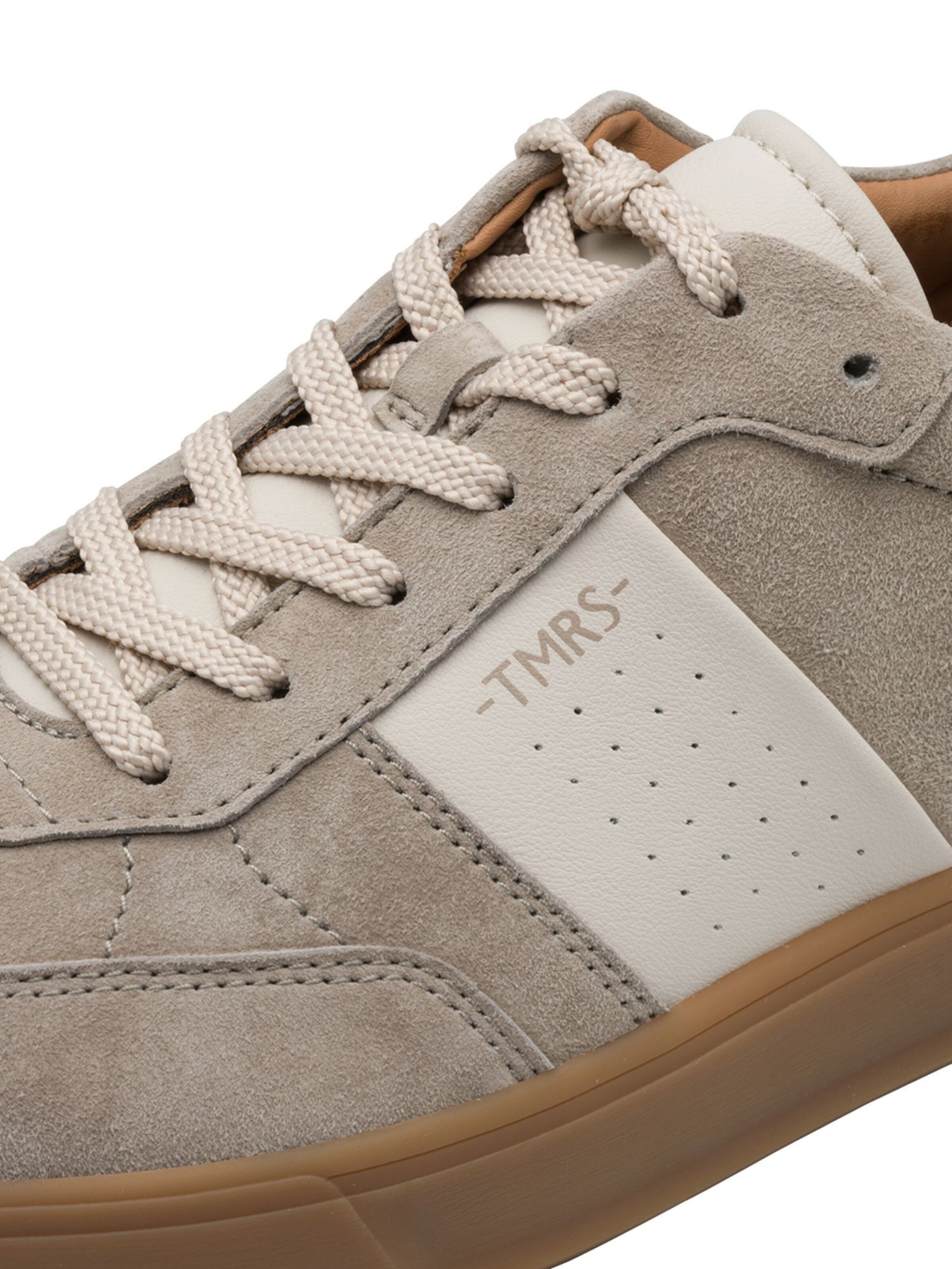 Baskets basses Tamaris en gris