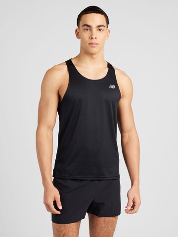 new balance Λειτουργικό μπλουζάκι 'Essentials Singlet' σε μαύρο: μπροστά