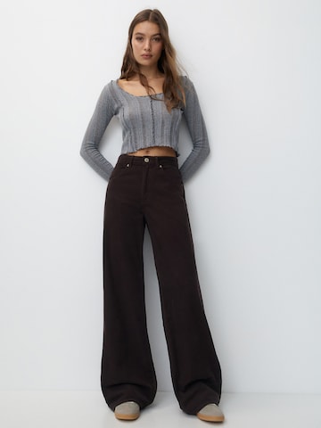 Pull&Bear Wide Leg Housut värissä ruskea: edessä