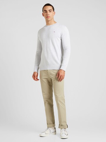 Pullover 'ESSENTIAL' di Tommy Jeans in grigio
