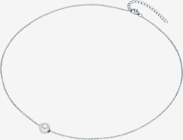 Valero Pearls Necklace in Silver: front