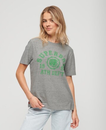 T-shirt Superdry en gris : devant