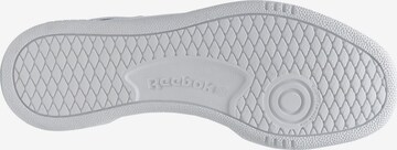 Baskets basses 'Club C 85' Reebok en blanc