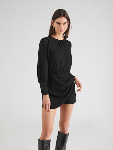 Salopeta de la River Island pe negru: față