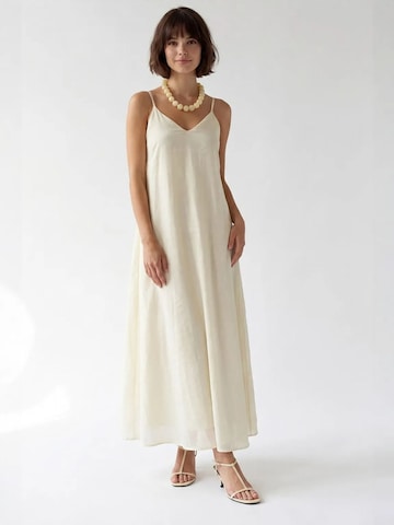 MixRay - Vestido em bege: frente