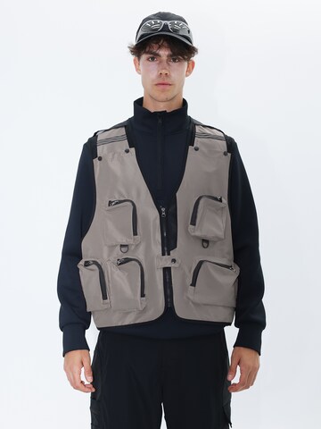 Youthup Sports Vest in Green