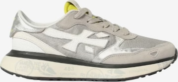 Baskets basses Premiata en gris : devant