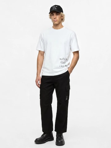 Tricou 'KLJ x Pietro Terzini' de la KARL LAGERFELD JEANS pe alb