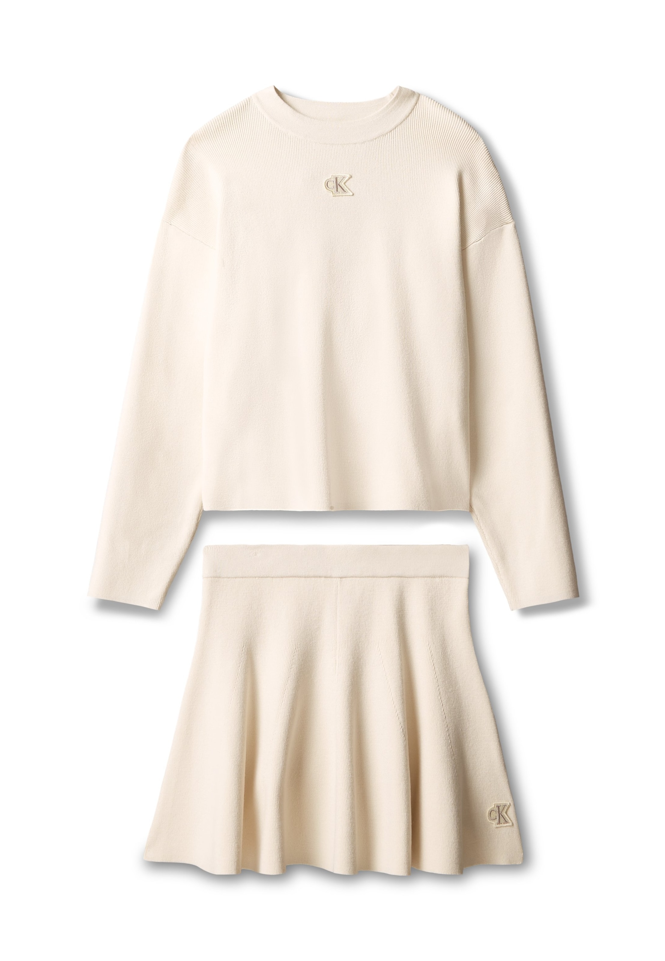 Set de la Calvin Klein Jeans pe bej: față