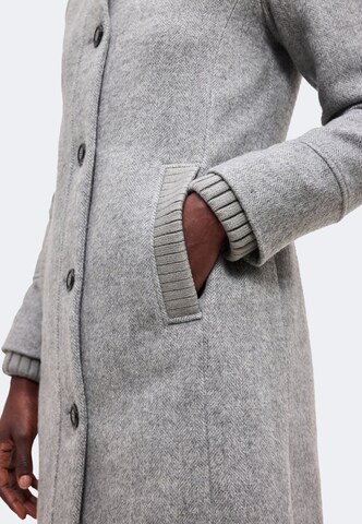 Manteau mi-saison s.Oliver en gris