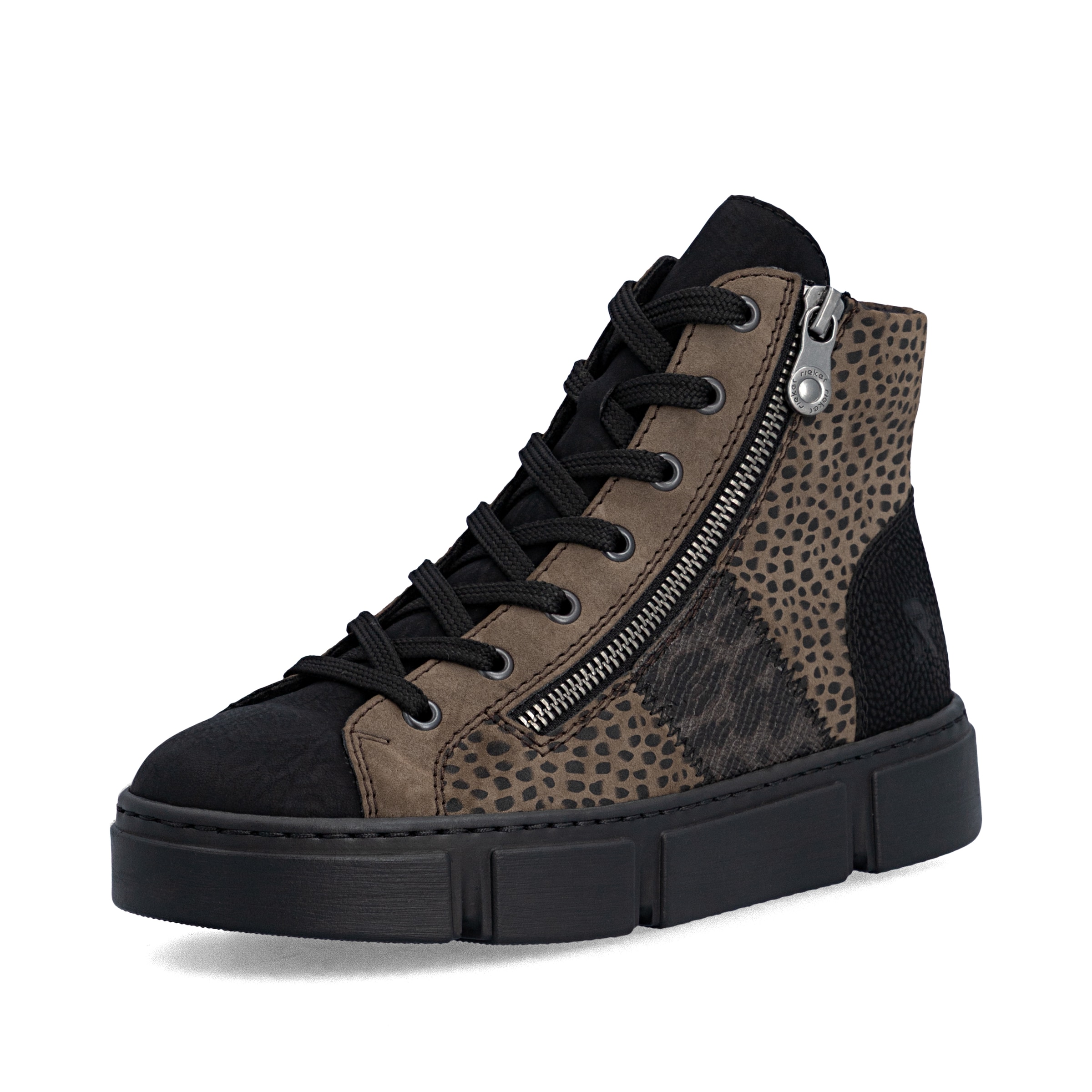 Baskets basses Rieker en marron : devant