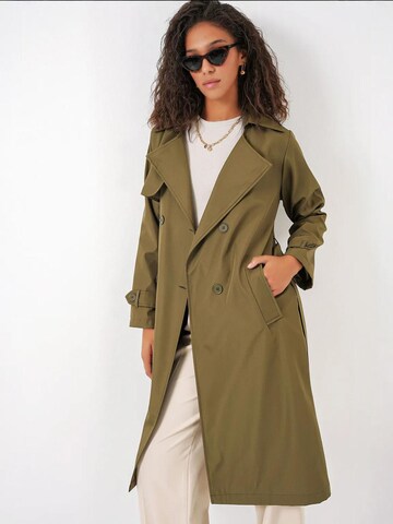Bigdart Between-Seasons Coat 'Trenchcoats' in Green