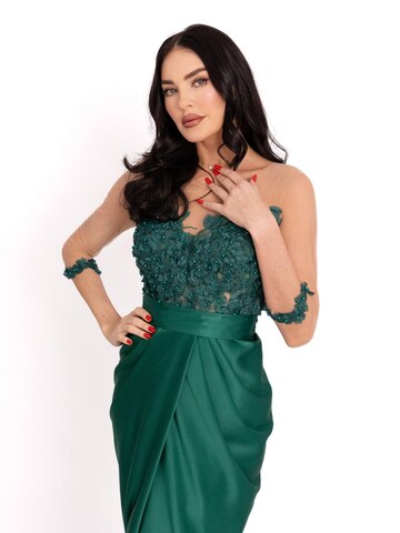 Rochie de seară de la acob a porter pe verde