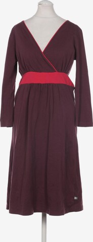 Tranquillo Dress in M in Red: front