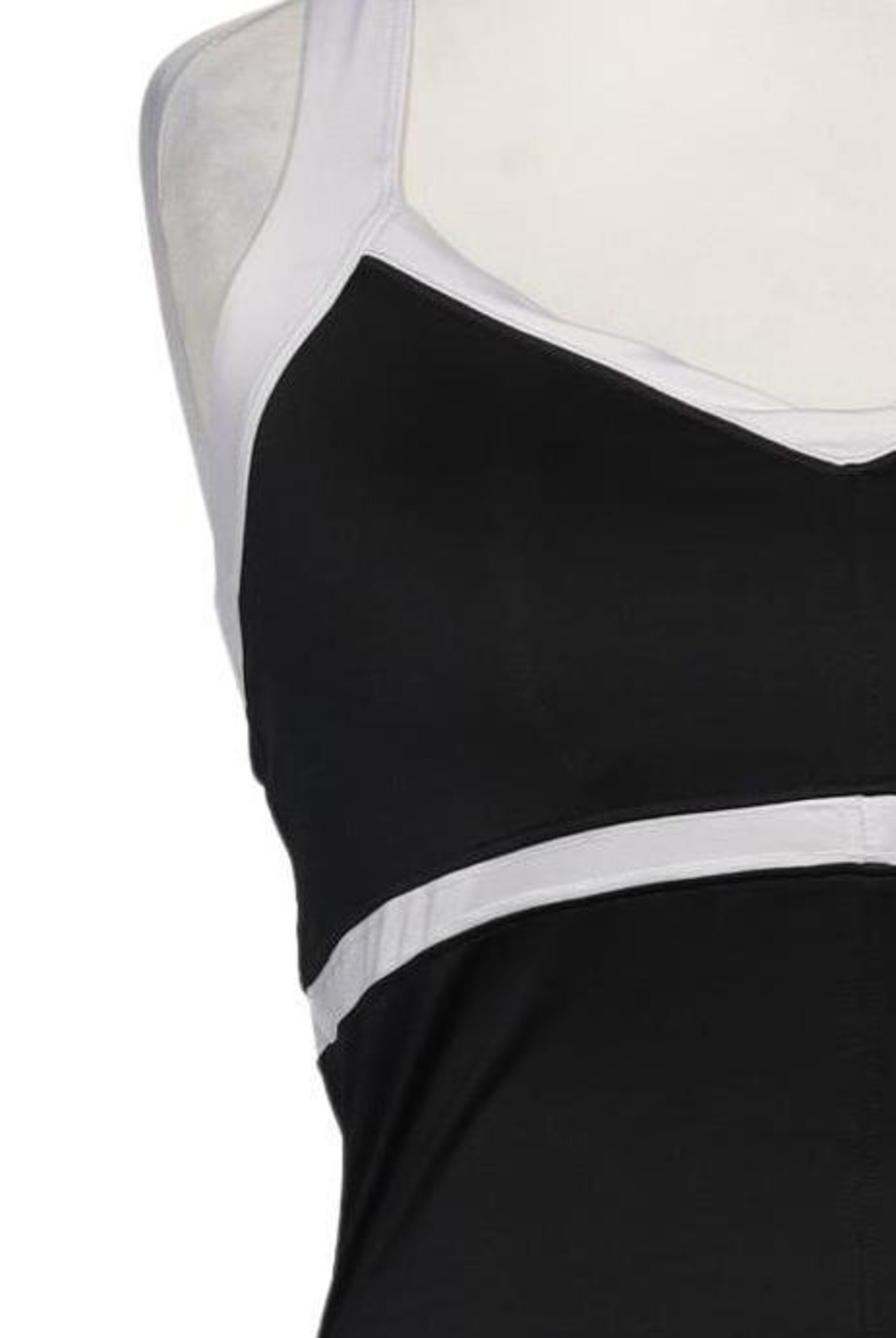 NIKE Kleid M in Mischfarben