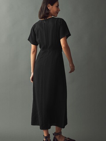 Next Kleid in Schwarz