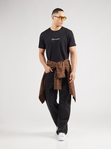 Maglietta di Champion Authentic Athletic Apparel in nero