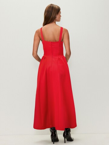 Abito di Next in rosso