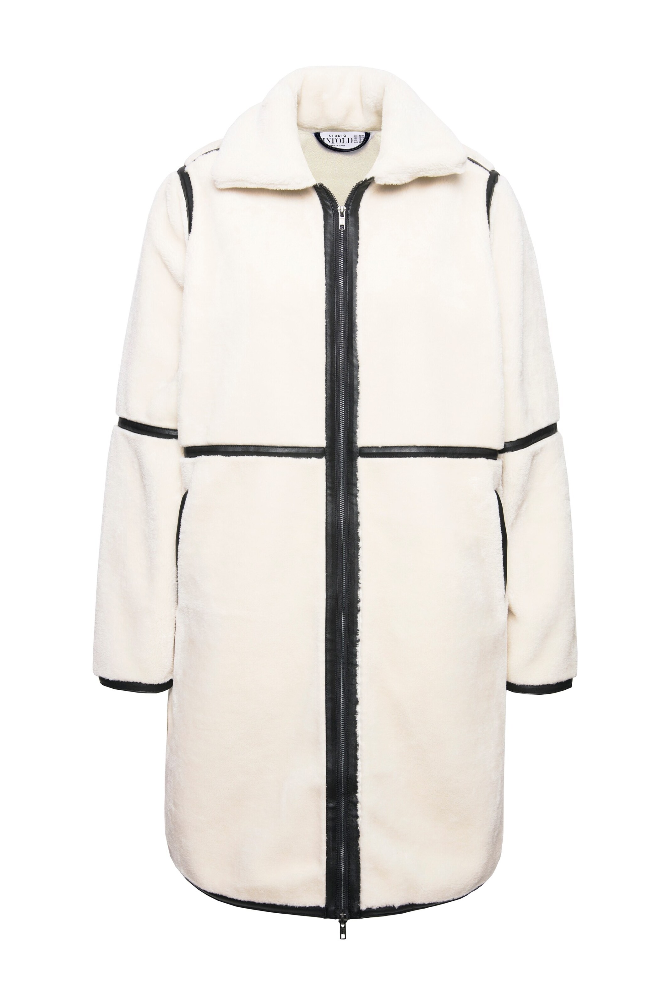 Studio Untold Winterjas in Wit: voorkant